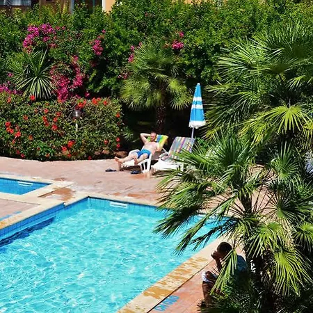 Residence Eucalipti 3*