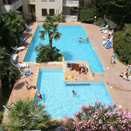 Residence Eucalipti Hotel